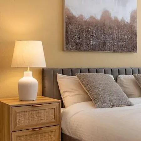 Stylish Lakeside By The Jet D'eau #2 Apartment *
